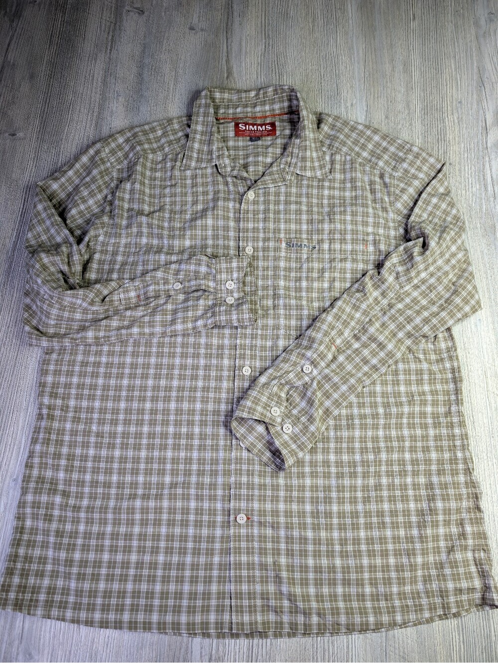 Simms Fishing Products Men's XL Plaid Button-Up Shirt